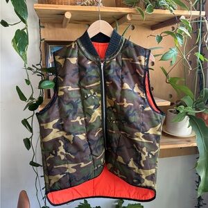 Vintage Duck Camo Vest with Reversable Orange lining
